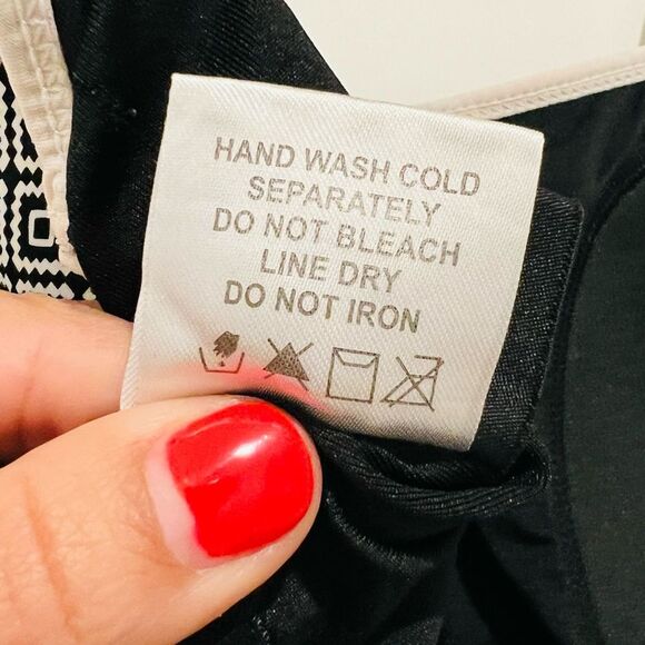 Shore Shapes Swimwear Women's One Piece Swimsuit Swimdress Geometric Print Sz 12 - Picture 9 of 9